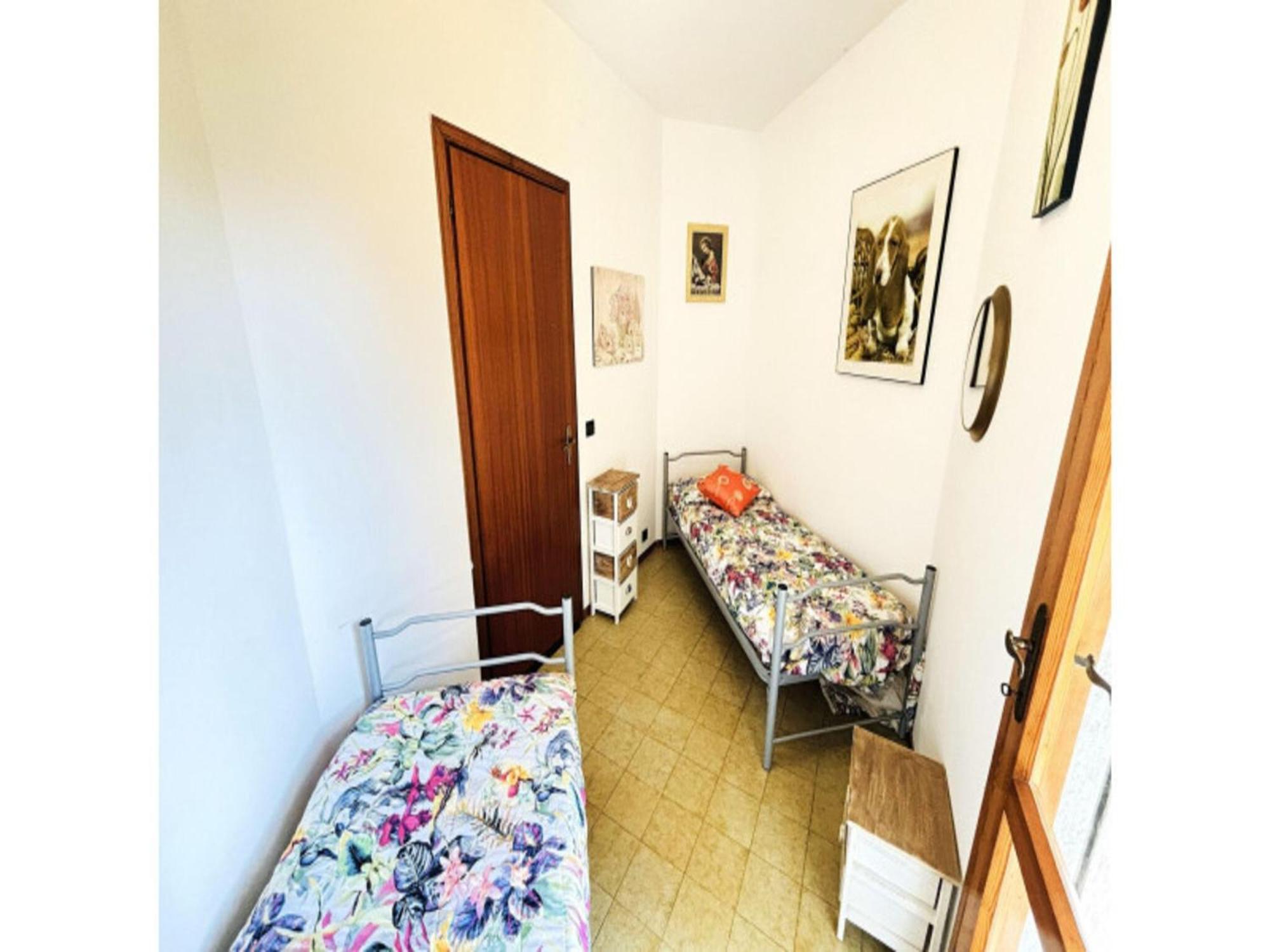 Charming With Private Garden Apartment *